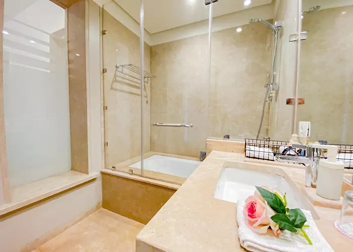 Panzió Nayah Stays, Ancient Sands Luxurious Pool Terrace