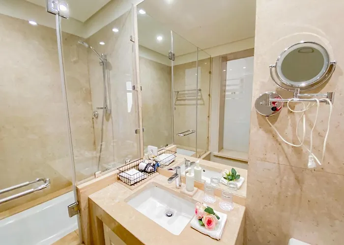 Nayah Stays, Ancient Sands Luxurious Pool Terrace 3*