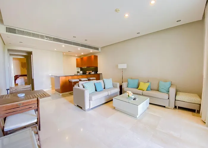 Nayah Stays, Ancient Sands Luxurious Pool Terrace 3*
