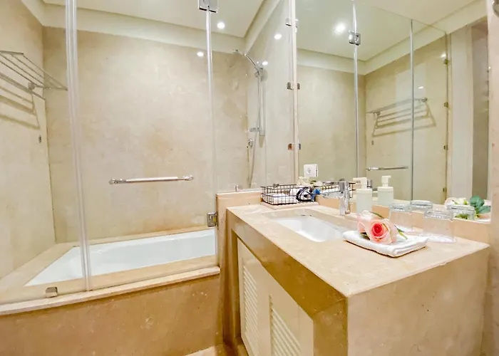 Nayah Stays, Ancient Sands Luxurious Pool Terrace 3* Gurdaka